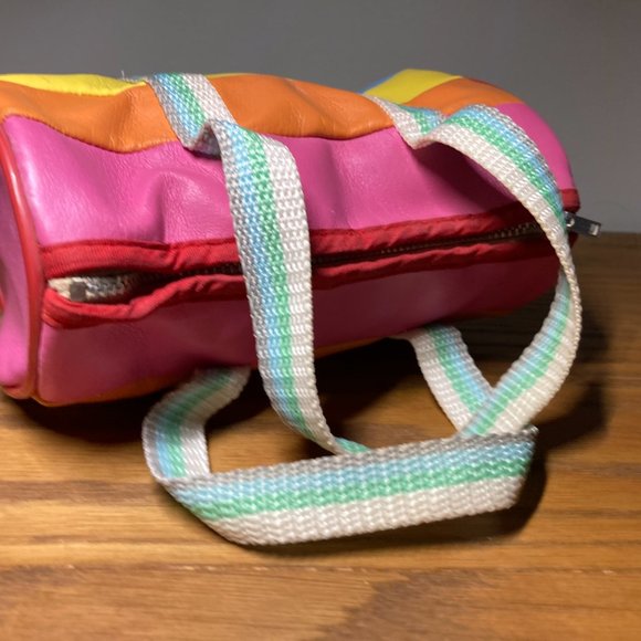 Bermuda Pouch - Picture 6 of 11